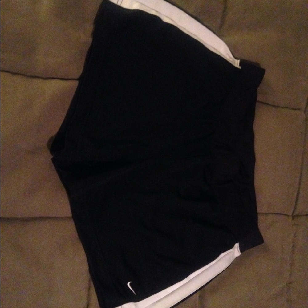 Nike black running shorts size medium